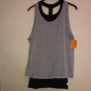 Women’s champion Duodry two-layered workout tank